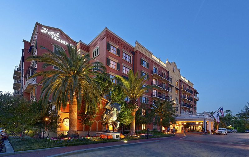 JLL Capital Markets represents Transwestern Hospitality Group in financing of Hotel Granduca
